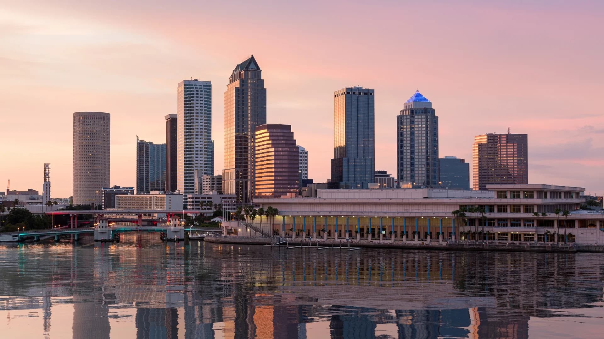 Downtown Tampa skyline at sunset over the river